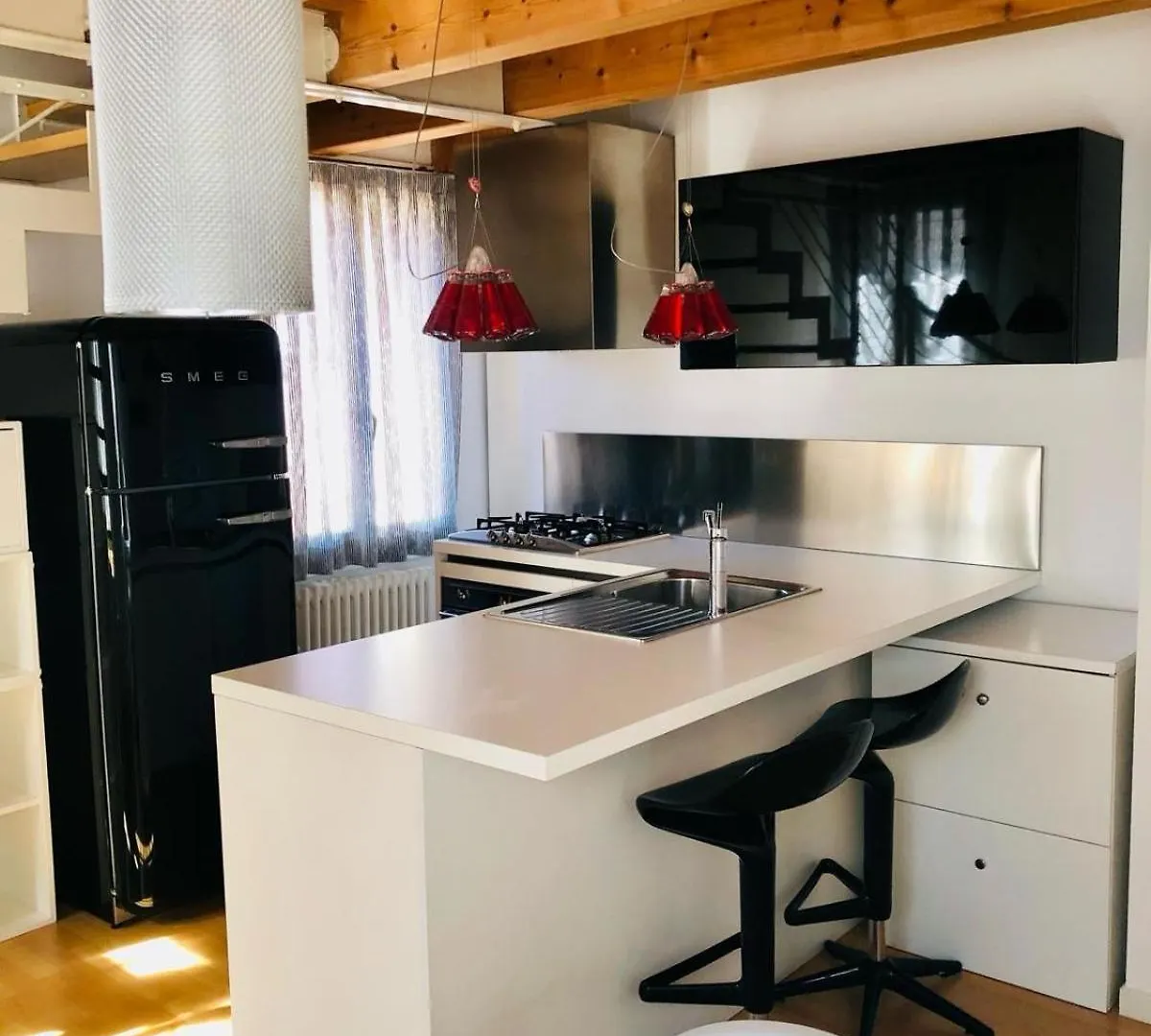 Cindy House - Centro Storico Apartment Bassano del Grappa Italy